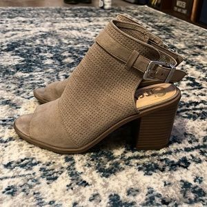 Sam Edelman Kipling Peep Toe Heels